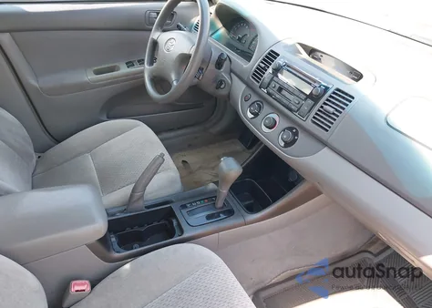 2004 Toyota Camry Le из США, поврежденный, VIN 4T1BE32K34U886514